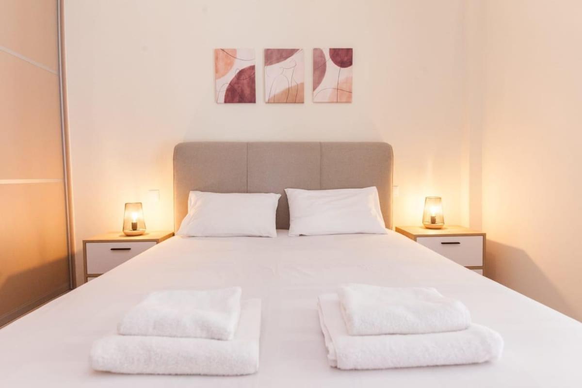 Brand New 2 Bedroom Haven Apt In Galatsi Athens Ngoại thất bức ảnh